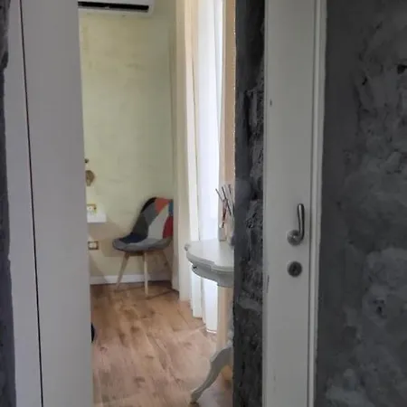 San Giuliano Apartment *